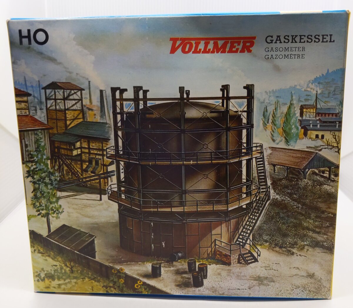 Vollmer 5725B HO Scale Gasometer Plastic Model Building Kit
