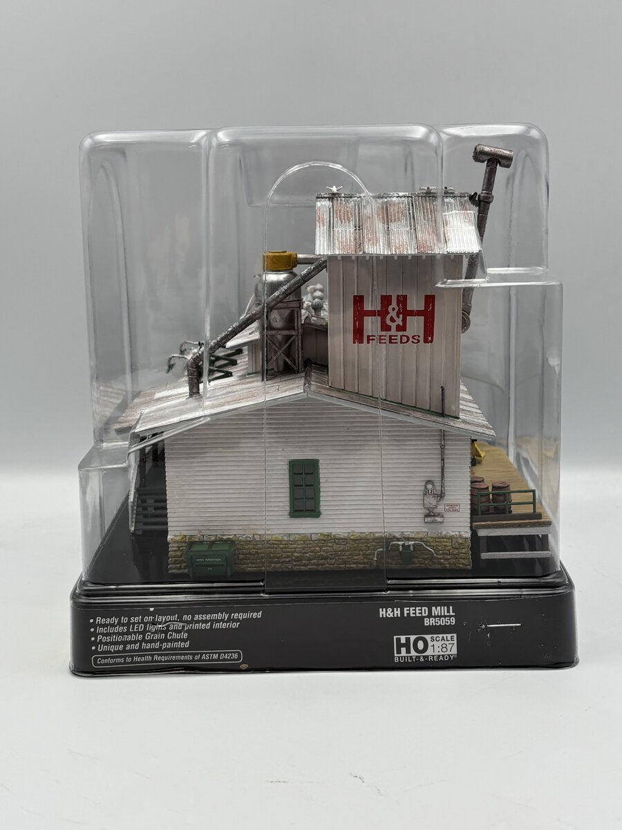 Woodland Scenics BR5059 HO Built-&-Ready H&H Feed Mill Building