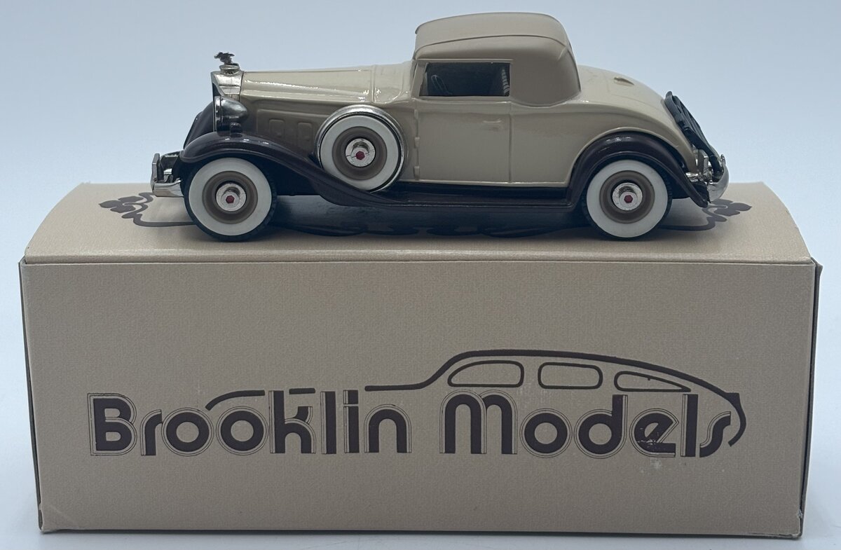 Brooklin Models 6 1:43 1932 Packard Light 8 Replica