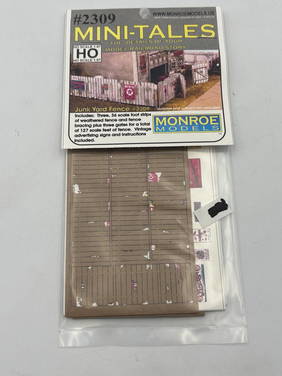 Monroe Models 2309 HO Junk Yard Fence