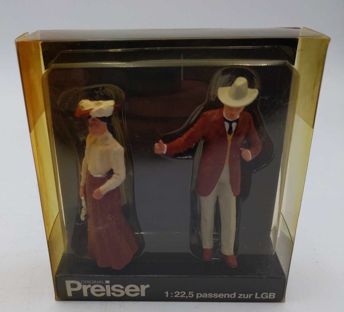 Preiser 45058 G Western Couple Figures (Set of 2)