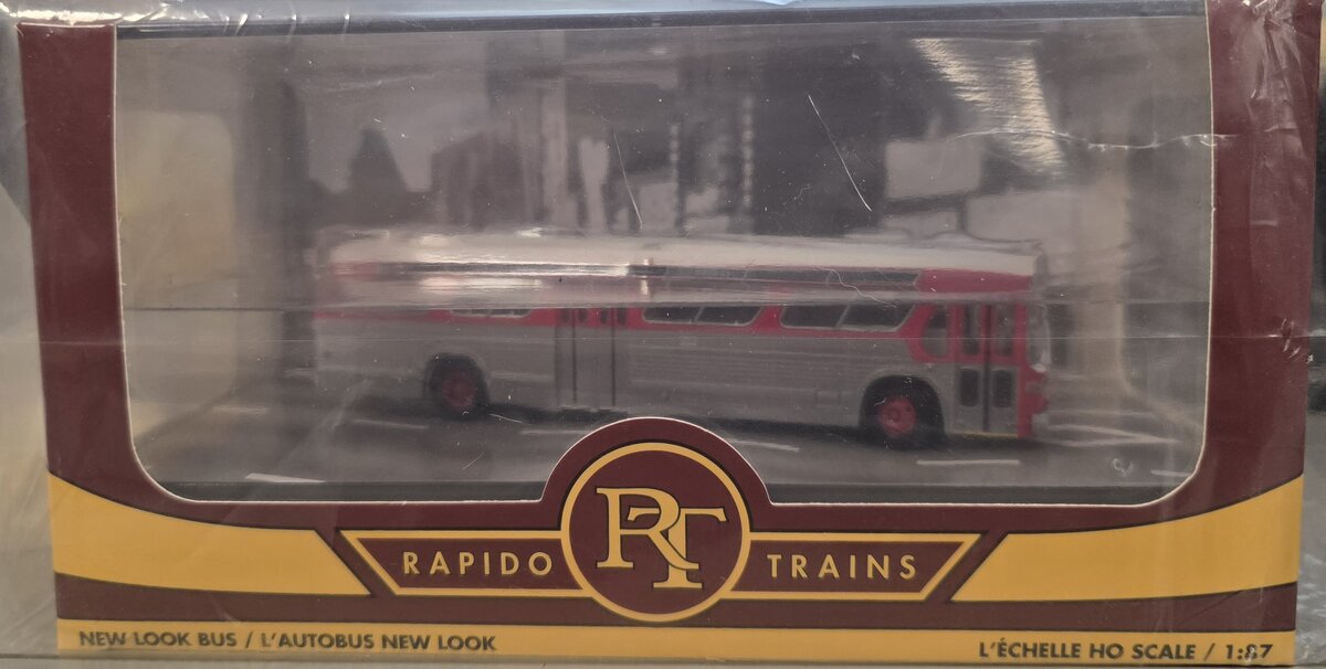 Rapido Trains 751038 HO Red and Silver Painted Unlettered Deluxe Bus