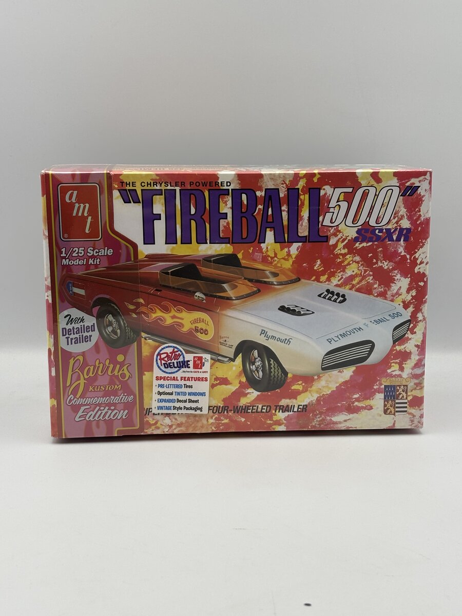 AMT 1068 1:25 George Barris Fireball 500 (Commemorative Packaging)Model Car Kit