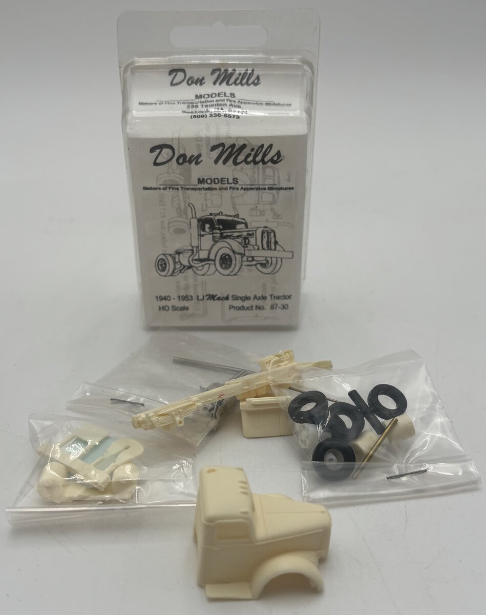 Don Mills 87-30 HO 1940 - 1953 LJ Mack Single Axle Truck Kit
