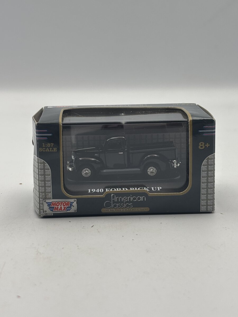 Motor Max 8009 1:87 Fresh Cherries Black 1940 Ford Pick Up Truck Diecast