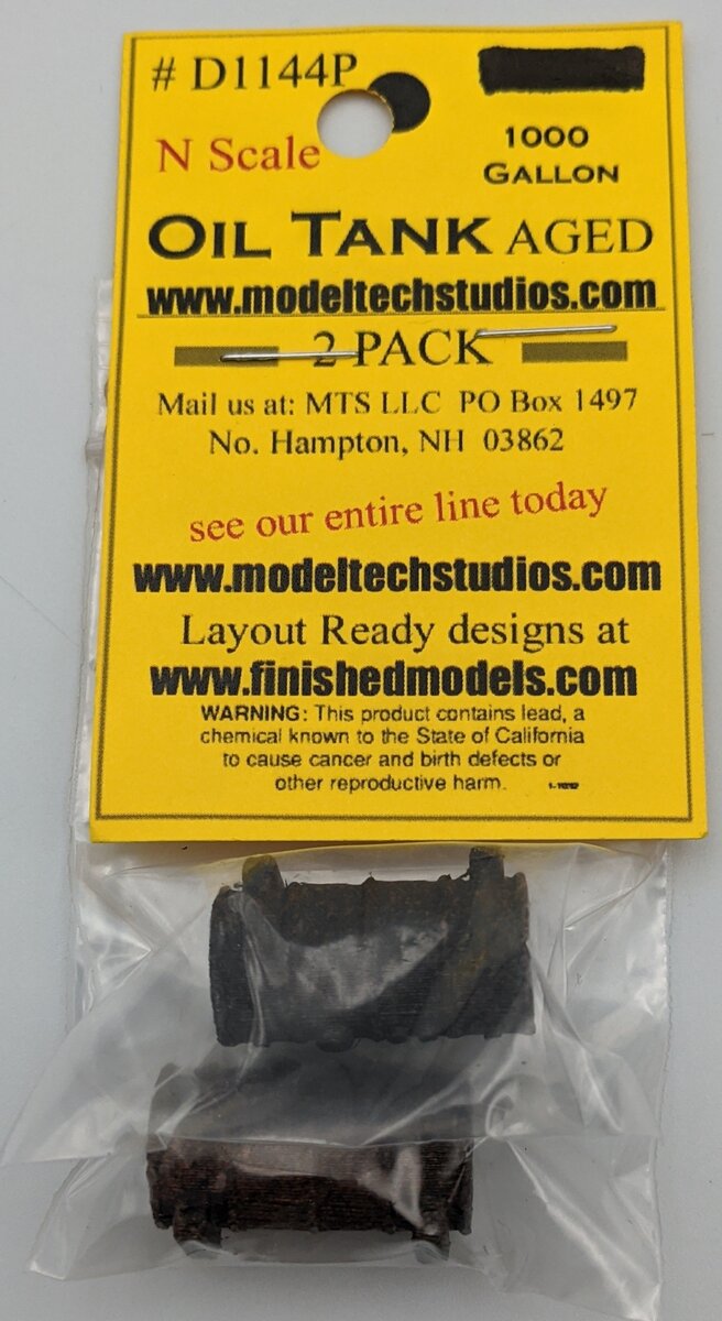 Model Tech Studios D1144 N Detail 1000 Gallon Industrial Oil Tank