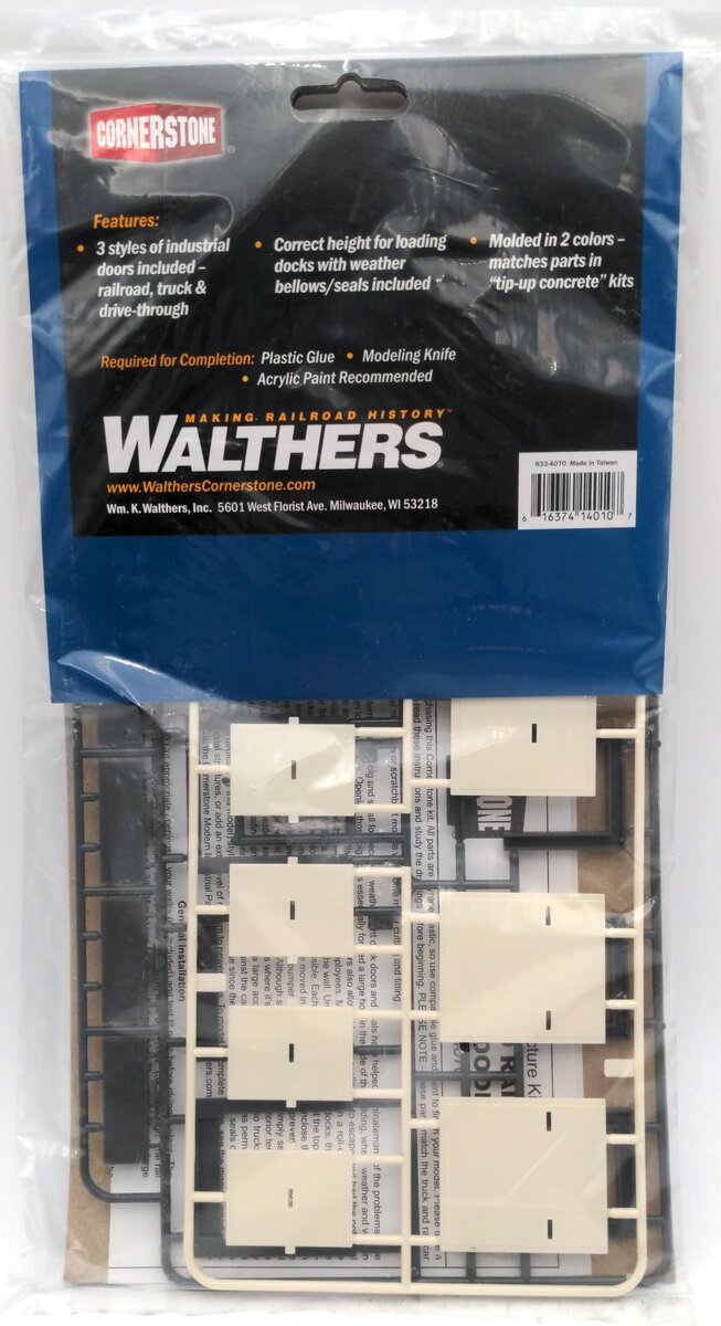 Walthers 933-4070 HO Truck & Railroad Docks Kit