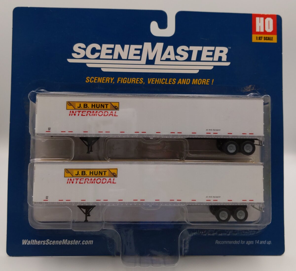 Walthers 949-2453 HO Scale 53' Stoughton Trailer - JB Hunt (Pack of 2)