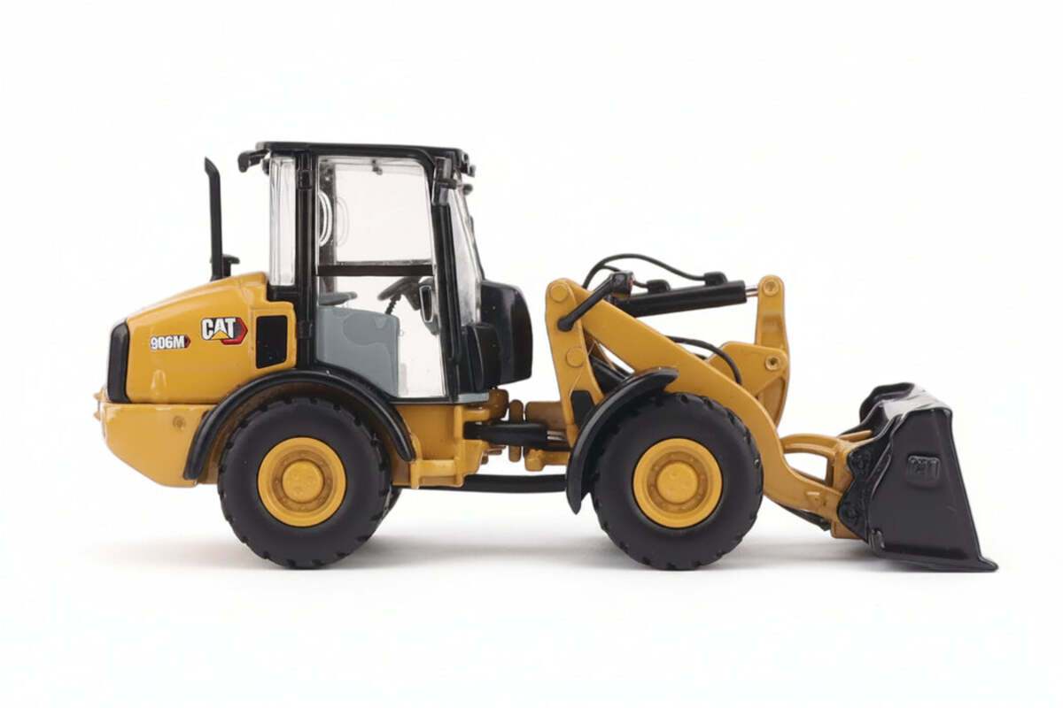 DieCast Masters 85557 1:50 High Line Ser. Caterpillar 906M Compact Wheel Loader