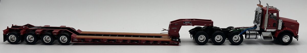 WSI 34-2024 1:50 Red Kenworth T800 8x4 Day Cab with 4-Axle Rogers Lowboy Trailer