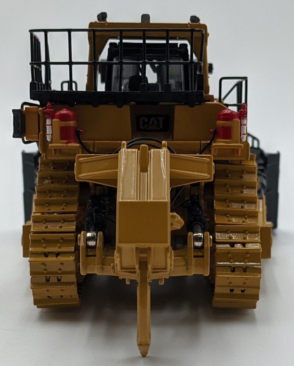 DieCast Masters 85565 1:50 Caterpillar D11T Track-Type Tractor Dozer