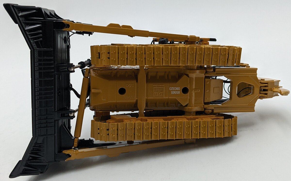 DieCast Masters 85565 1:50 Caterpillar D11T Track-Type Tractor Dozer