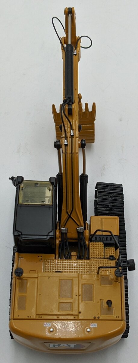 DieCast Masters 85571 1:50 High Line Series Caterpillar 323 Hydraulic Excavator