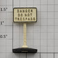 Lionel 309-6 Danger Do Not Trespass Sign with Base