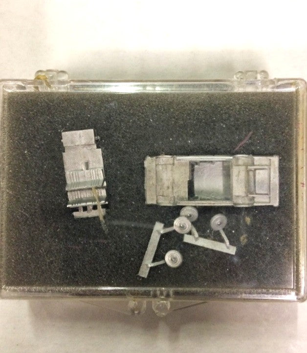 C in C Miniatures 1610 N Scale '66 Ford 4 Dr Galaxie 500 White Metal Kit