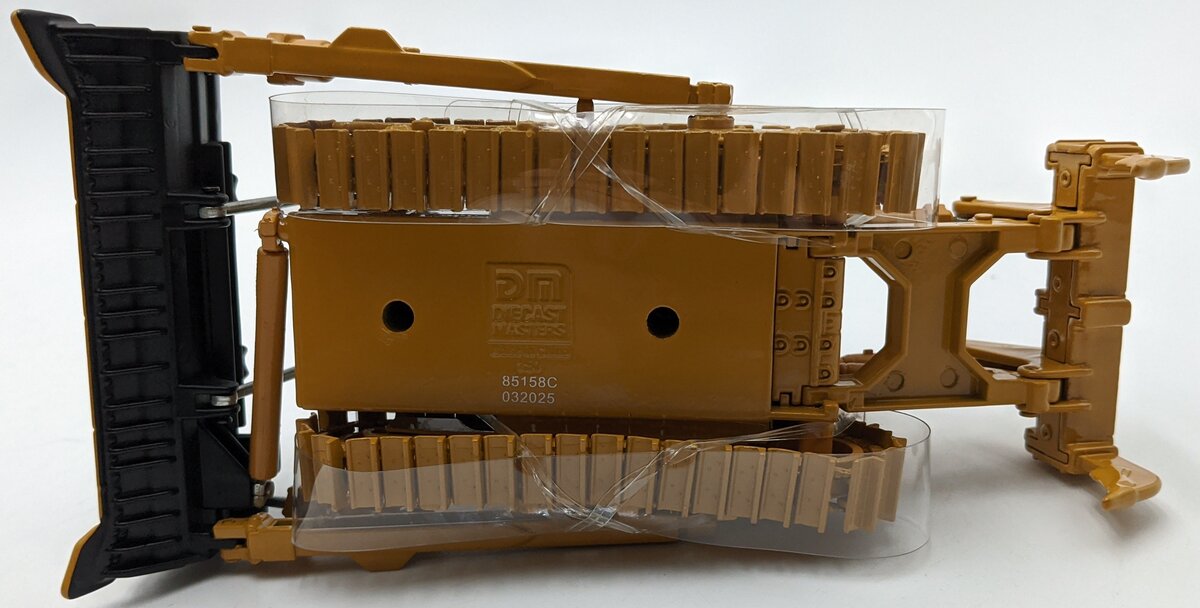 DieCast Masters 85158C 1:50 Core Classics Series Caterpillar D10T Dozer