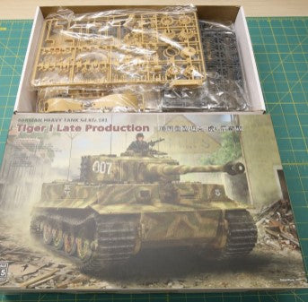 Rye Field Models 5015 1:35 Tiger I Late Production Military Tank Model Kit