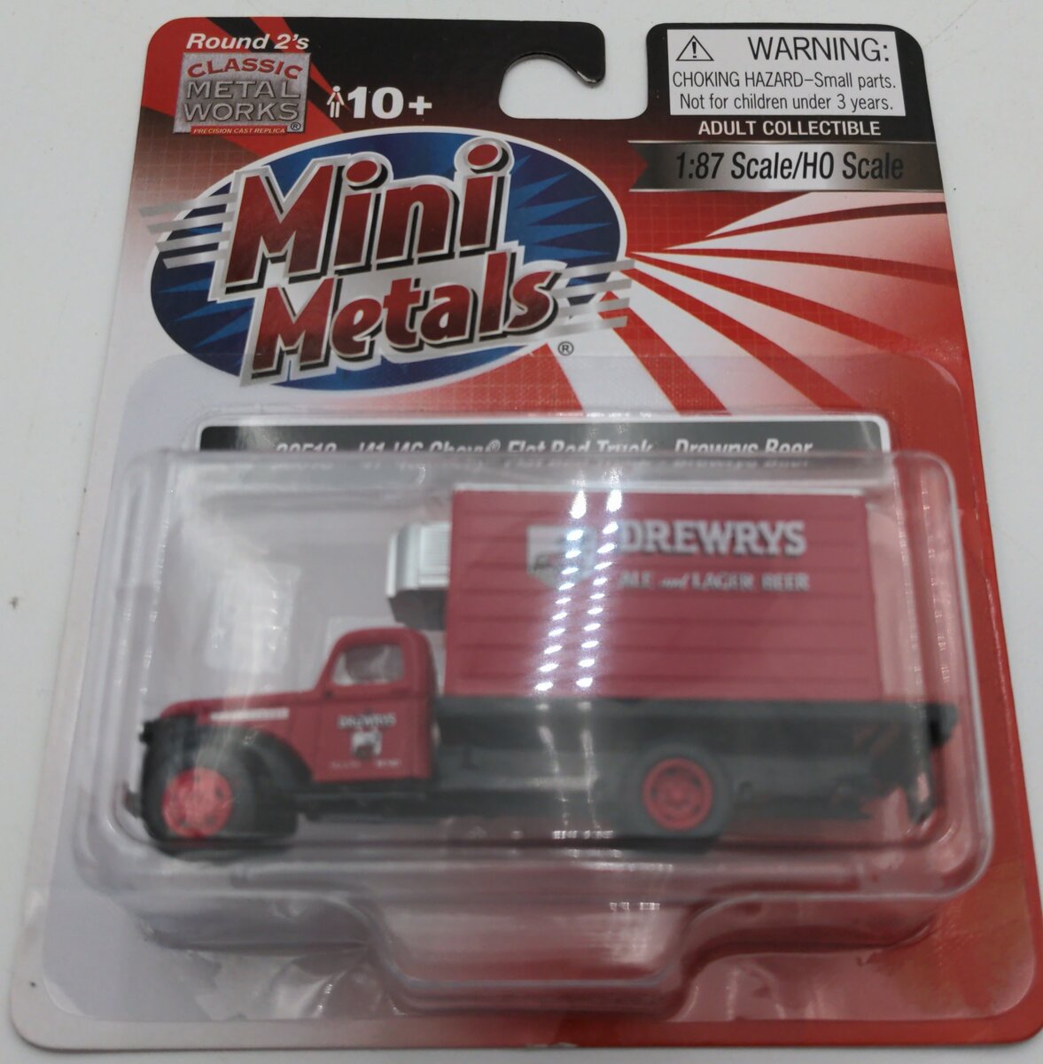 Classic Metal Works 30518 HO Mini Metals Drewrys Beer 41-46 Chevy Flatbed Truck