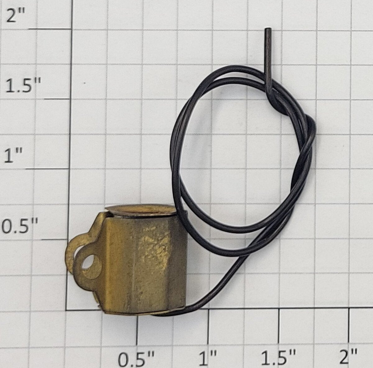 Ives 3235R Standard Gauge Electric Locomotive Brass Screw-On Hex Headlight