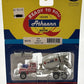 Athearn 93115 1:87 Scale USA Mack R Cement Truck