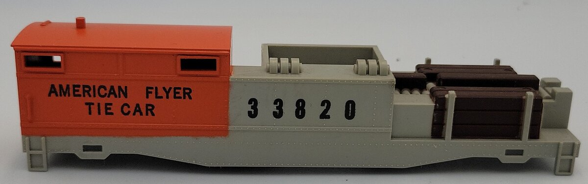 American Flyer 33820 Tie Ejector Car In Separate Sale Box with Hardware