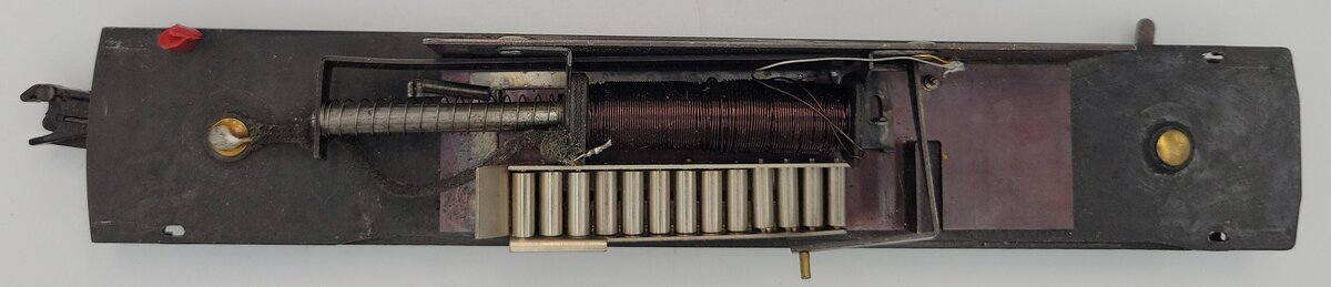 American Flyer 973-2 S Scale Cast Milk Car Action Frame