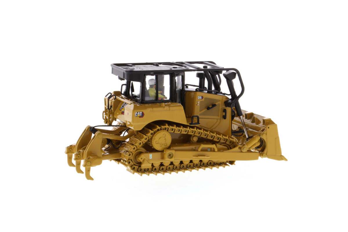 DieCast Masters 85553 1:50 Caterpillar D6 Track-Type Tractor Dozer with SU Blade