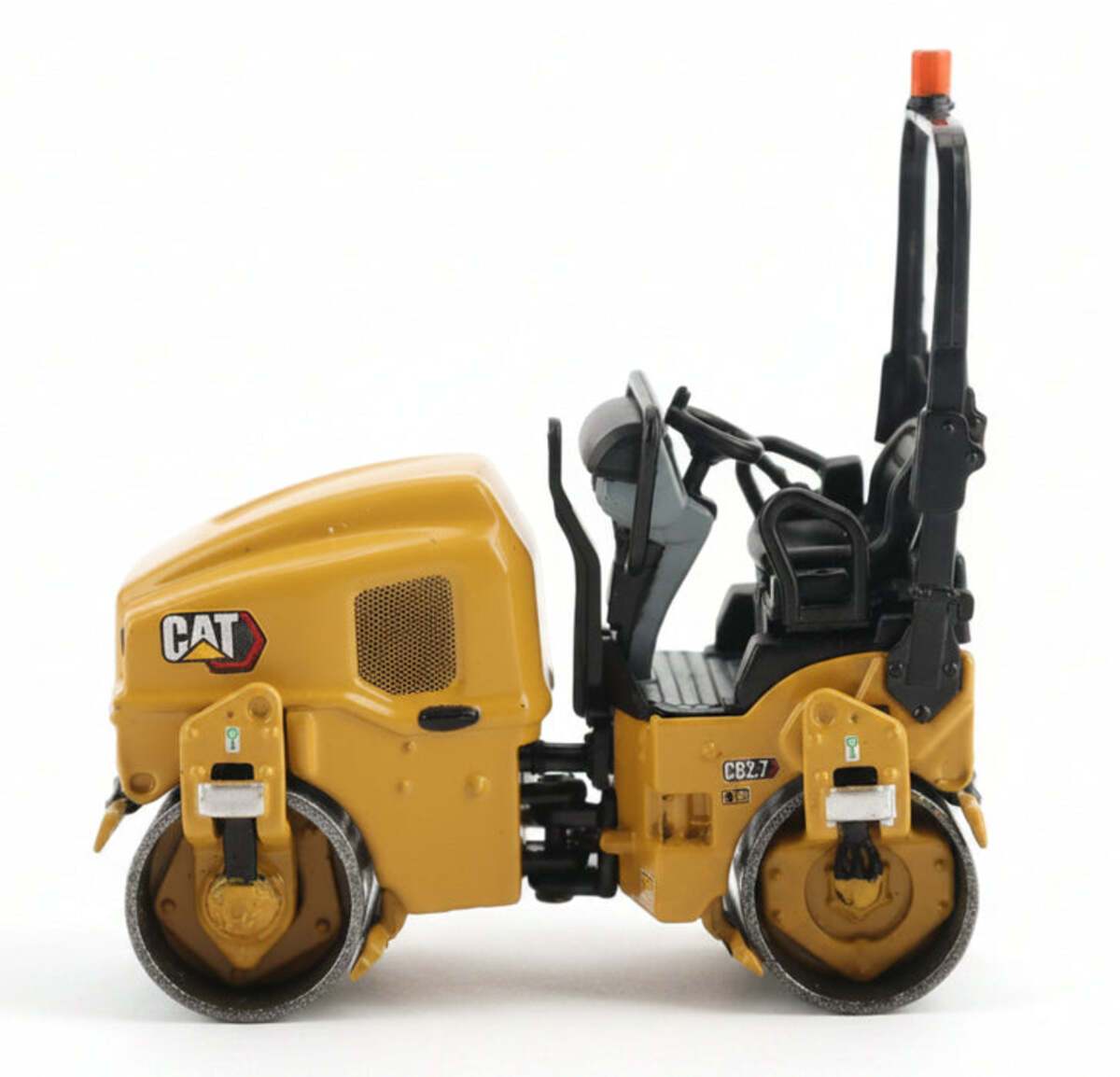 DieCast Masters 85593 1:50 High Line Series Caterpillar CB-2.7 Utility Compactor