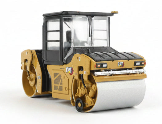 Diecast Masters 85595 1:50 Caterpillar CB-13 Tandem Vibratory Roller Vehicle