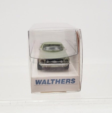 Walthers 933-1220 HO Scale Mint Green 1967 Ford Mustang Fastback