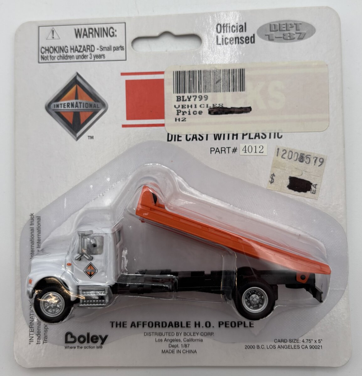Boley 4012 HO White & Orange Navastar Rollbed Tow International Truck