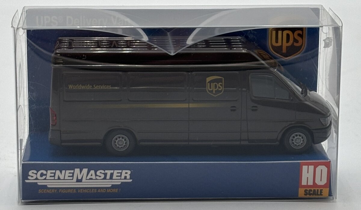 Walthers 949-12200 HO SceneMaster UPS Modern Shield Logo Delivery Van
