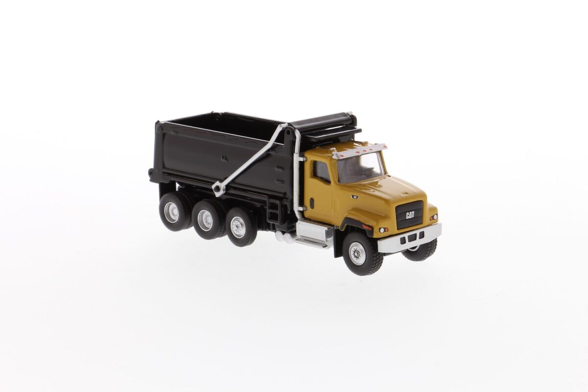 DieCast Masters 85514 1:87 Caterpillar CT681 Dump Truck Diecast Model