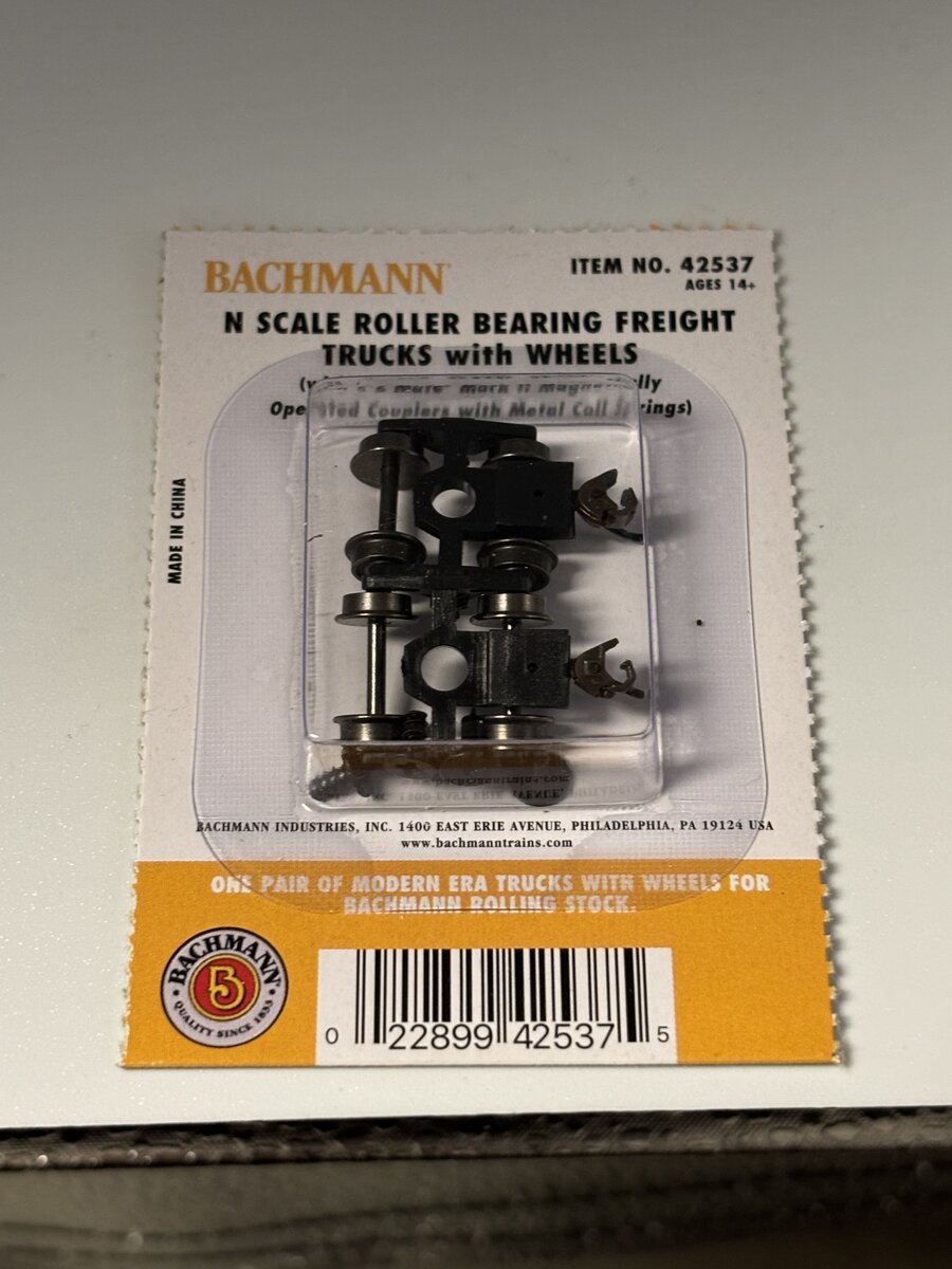 Bachmann 42537 N Roller-Bearing Freight Trucks with Wheels