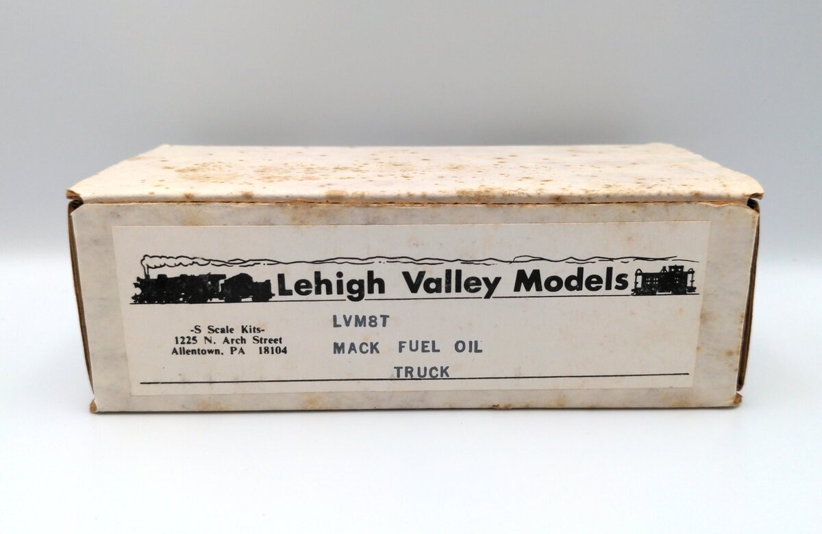 Lehigh Valley Models LVM 8-T S Scale Mack Fuel Oil Truck Kit