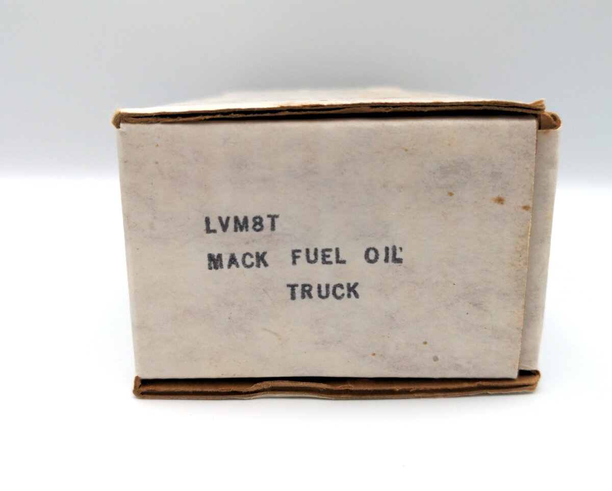 Lehigh Valley Models LVM 8-T S Scale Mack Fuel Oil Truck Kit