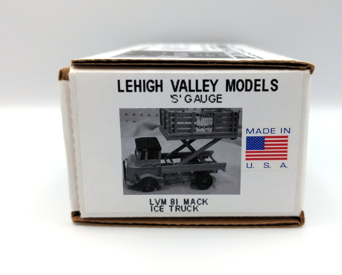 Lehigh Valley Models LVM 8-I S Scale Mack Ice Truck Kit