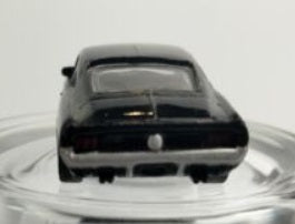 Walthers 933-1220 HO Scale Black 1967 Ford Mustang Fastback