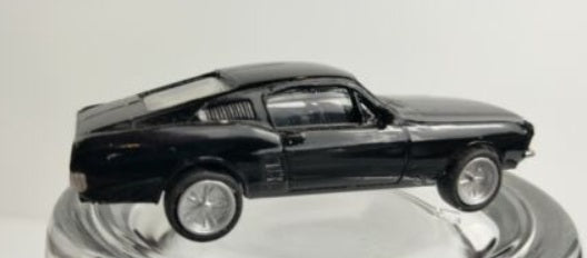 Walthers 933-1220 HO Scale Black 1967 Ford Mustang Fastback
