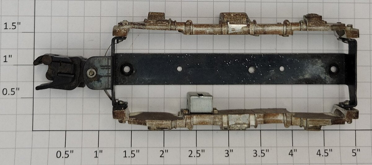American Flyer XA12A668 S Scale Cast Silver GP7 Truck Frame w/ Operating Coupler