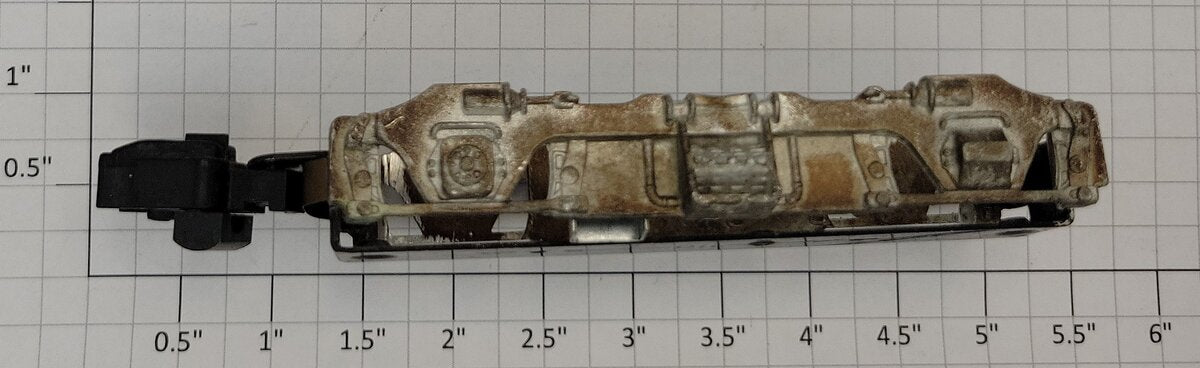 American Flyer XA12A668 S Scale Cast Silver GP7 Truck Frame w/ Operating Coupler