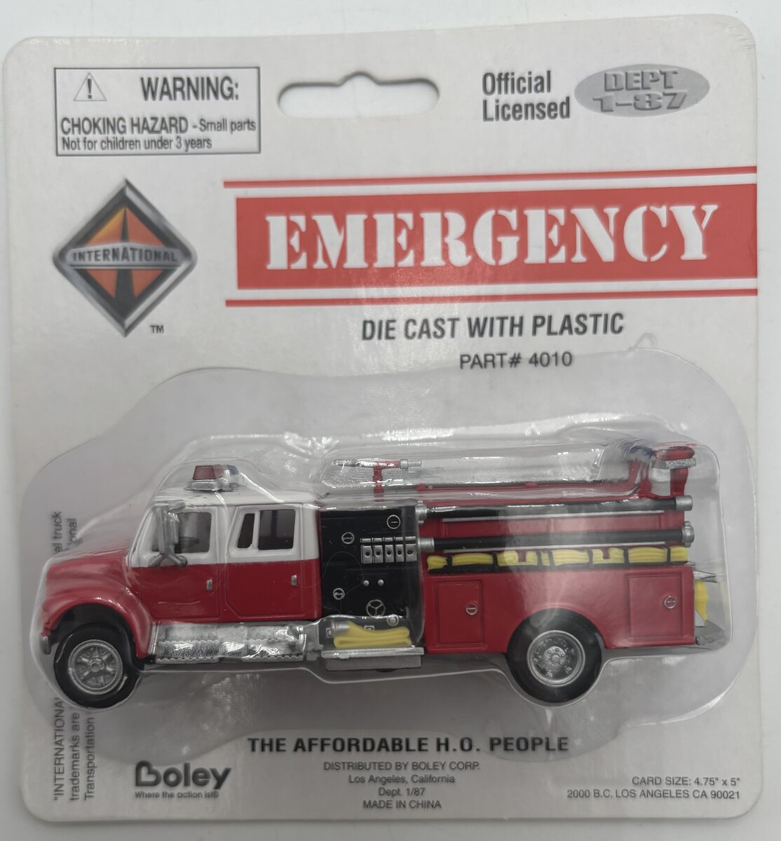 Boley 4010 1:87 Red/White International Emergency Crew Cab City Pumper