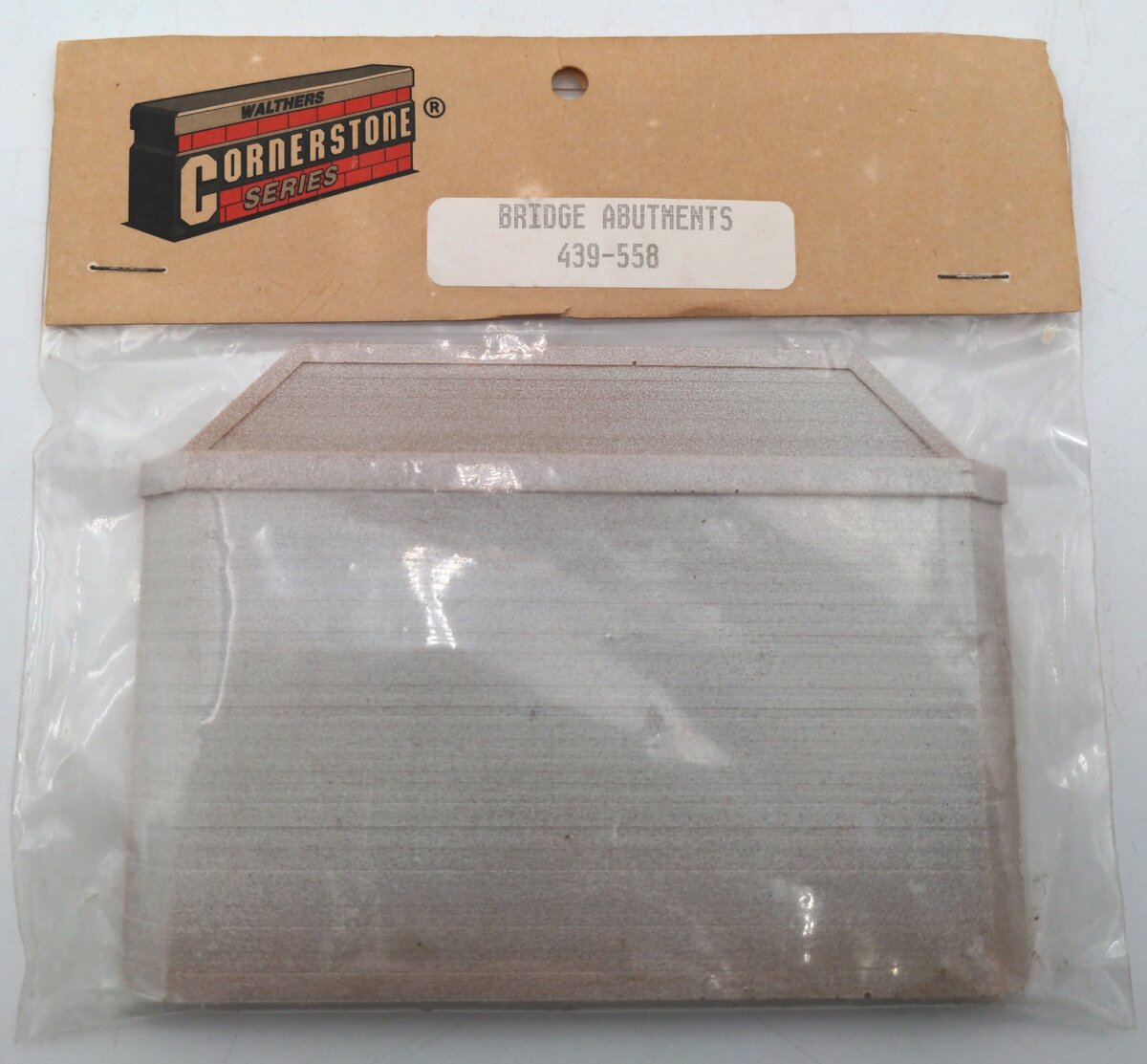 Magnuson Models 439-558 HO Scale Bridge Abutments