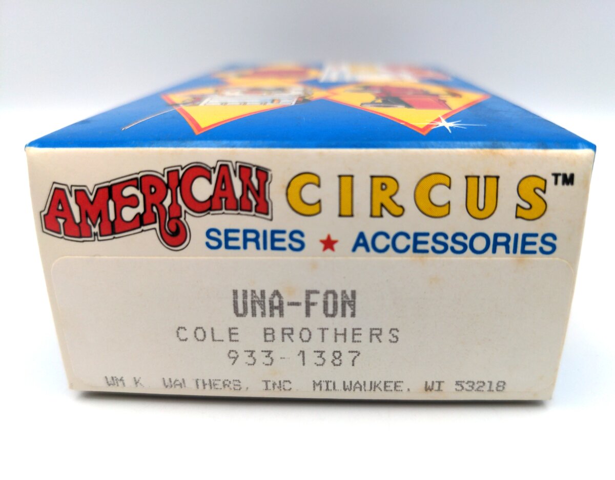 Walthers 933-1387 HO American Circus Cole Brothers Una Fon Kit