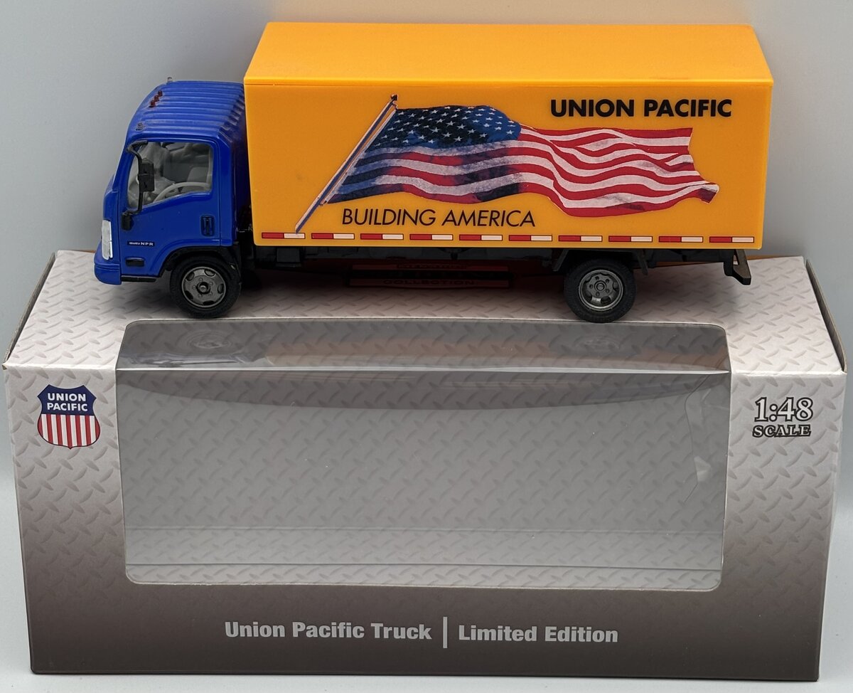Menards 279-3839 1:48 / O Scale Gold Line Union Pacific Truck Limited Edition