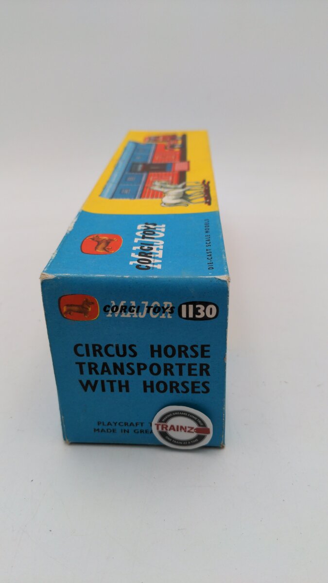 Corgi 1130 1:43 Scale Horse Transporter Chipperfields Circus W/6 Plastic Horses EX/Box