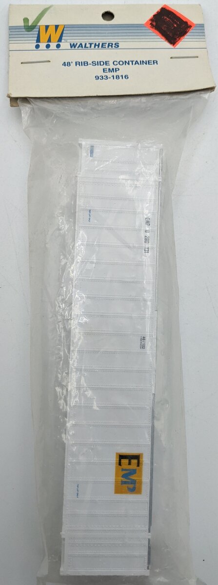 Walthers 933-1816 HO Scale 48'' Rib-Side Container EMP