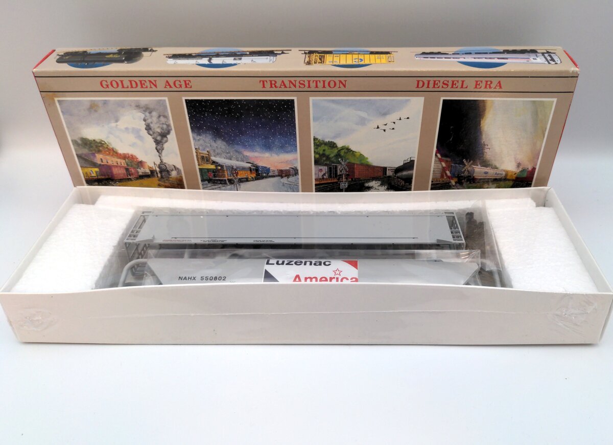 Walthers 932-5805 HO PD Covered Hopper Luzenac Kit