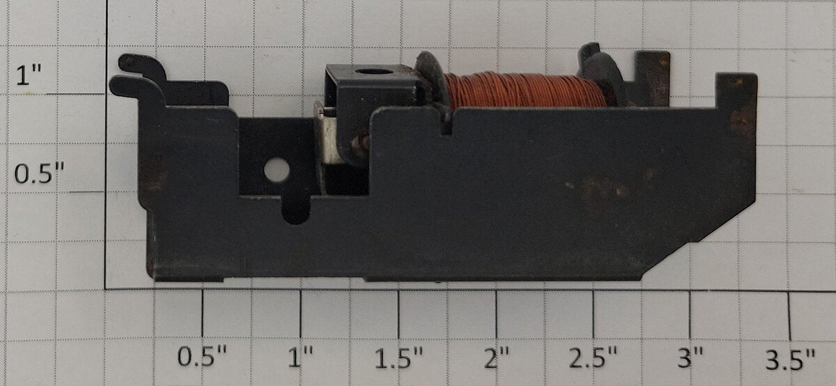 Lionel 3361-8 Lumber Dump Car Coil Cover with Coil, Plunger, Pawl and Bracket