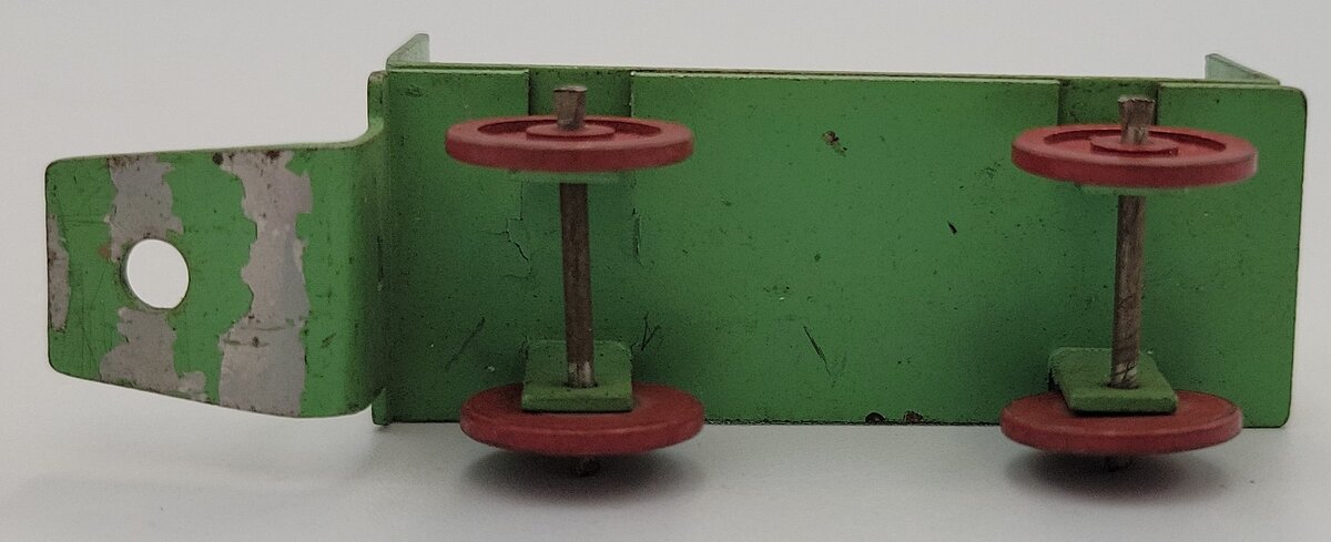 American Flyer 586A-1X Baggage Cart without Porter Figure